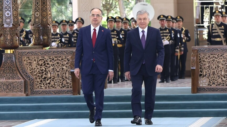 Presidenti Begaj vizitë zyrtare në Uzbekistan  në fokus thellimi i marrëdhënieve mes dy vendeve