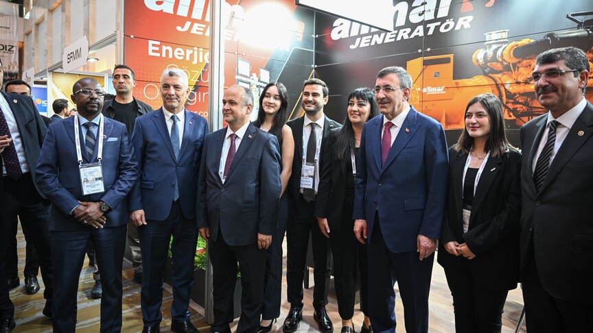 "İnşaat Zirvesi Türkiye" etkinliği Ankara'da başladı