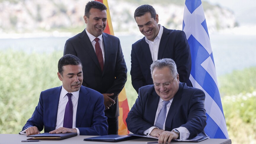 8 vjet nga nënshkrimi i Marrëveshjes së Prespës  që zgjidhi mosmarrëveshjen e emrit mes Maqedonisë së Veriut dhe Greqisë
