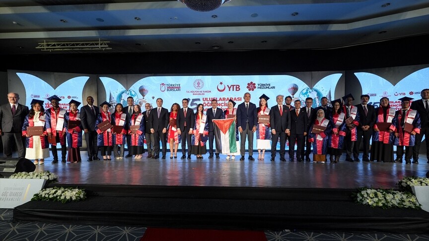 Ankara'da "15. Uluslararası Öğrenciler Mezuniyet Töreni" düzenlendi