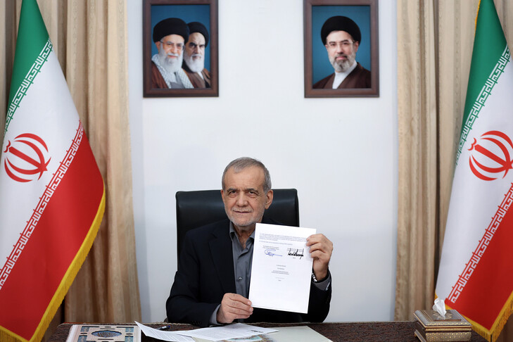 Presidenti iranian e cilëson memorandumin Iran SHBA si  dokument historik 