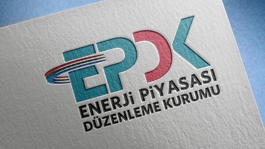 Enerji Piyasası Düzenleme Kurumu (EPDK) logosu ve elektrik iletim hatları görseli