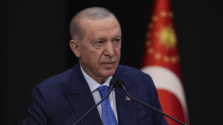 Cumhurbaşkanı Recep Tayyip Erdoğan'ın YKS'ye girecek öğrencilere başarı dileğini içeren haber görseli.
