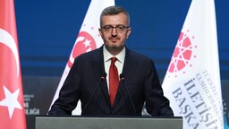 İletişim Başkanı Burhanettin Duran'dan