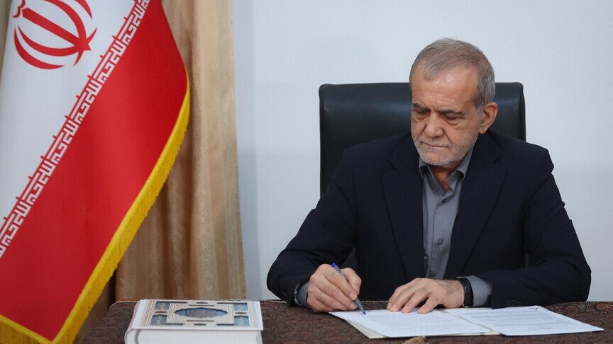 Presidenti i Iranit paralajmëron kundër përçarjes pas bisedimeve me SHBA në