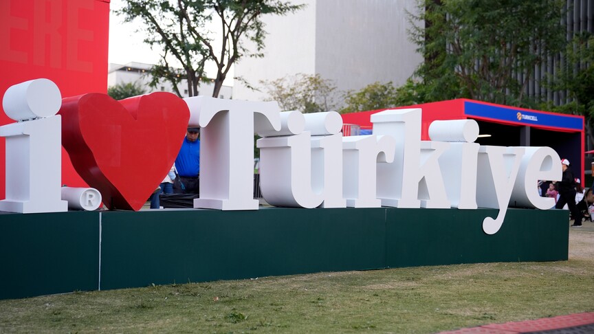 Los Angeles'ta kurulan Turkish Vibe Zone etkinliğinden bir görünüm.