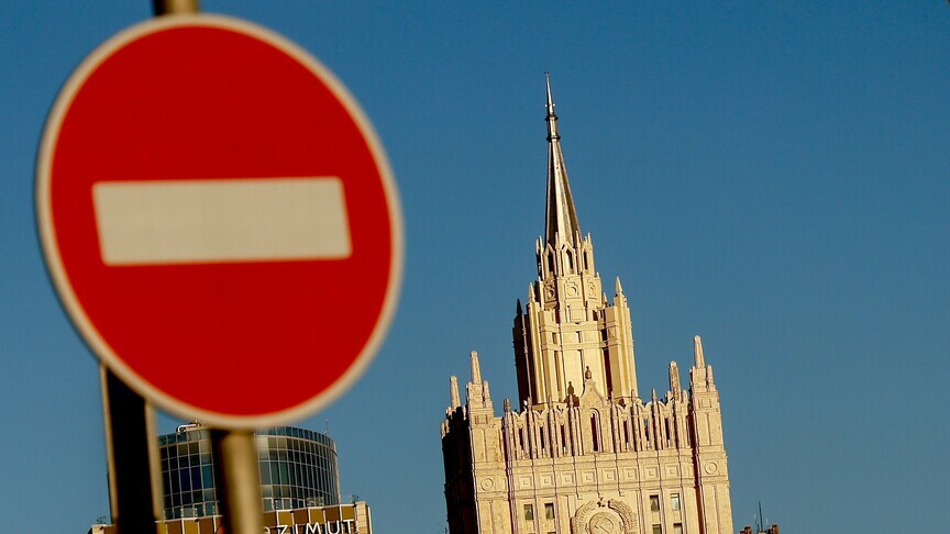 Lavrov  Moska nuk do të pranojë armëpushim në Ukrainë për hir të bisedimeve të paqes