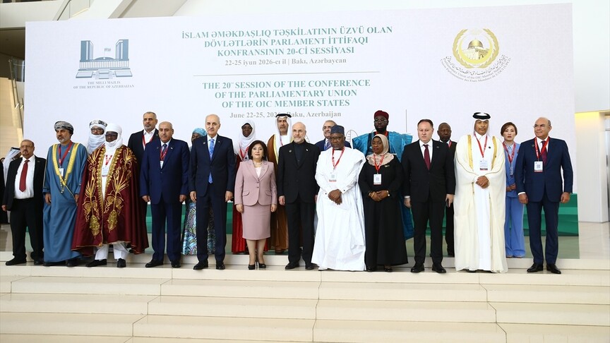 İslam İşbirliği Teşkilatı Parlamento Birliği (İSİPAB) 20. Konferansı'nın Azerbaycan'ın başkenti Bakü'de yapıldığına dair görsel.