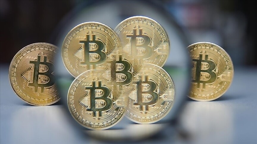 Küresel piyasalarda altının ons fiyatı 4 bin doların, bitcoin 60 bin doların altını gördü