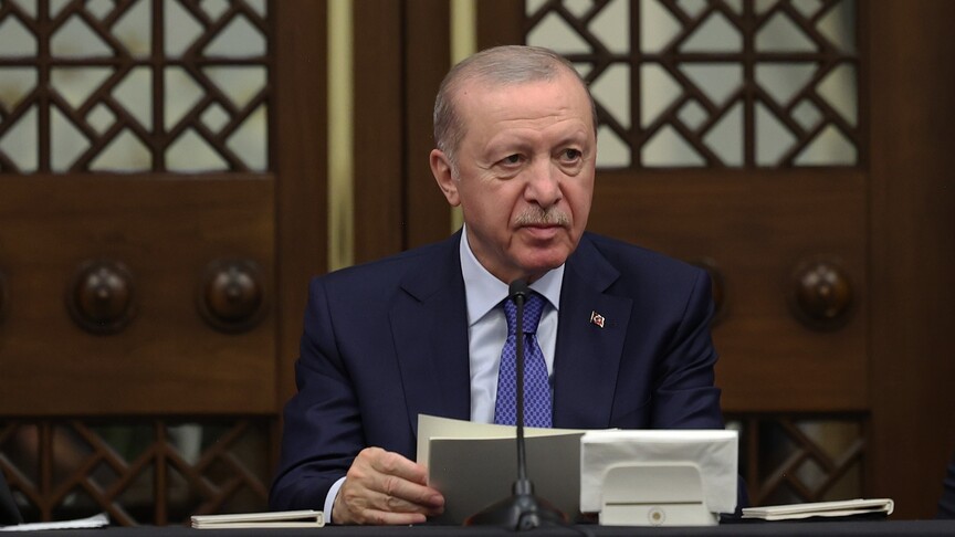 Cumhurbaşkanı Erdoğan konuşma yaparken