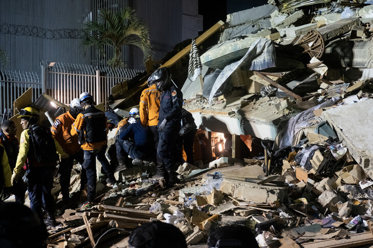 Venezuela declares state of emergency after twin earthquakes