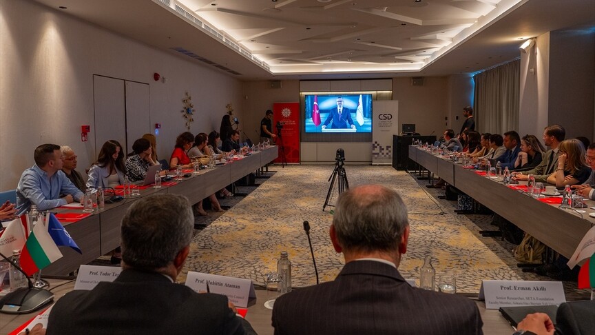 İletişim Başkanlığının Devlet ve Hükümet Başkanları Zirvesi öncesi toplantıları sürüyor
