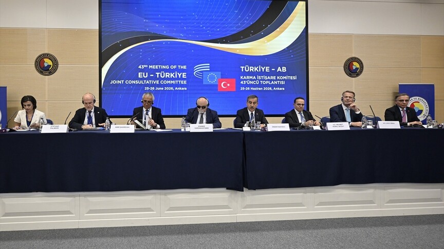 Ankara'da gerçekleştirilen Türkiye-AB Karma İstişare Komitesi toplantısından bir görünüm.