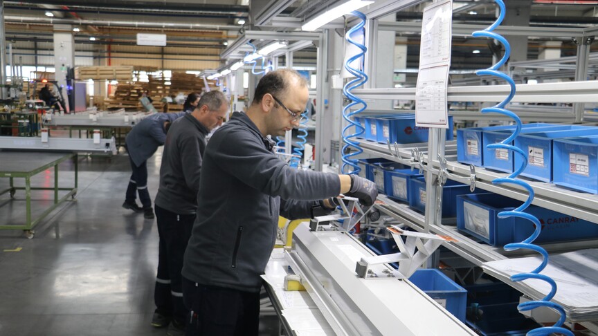 Tır Dorsesi Taşıma Vagonu Projesi'nde prototip üretim tamamlandı