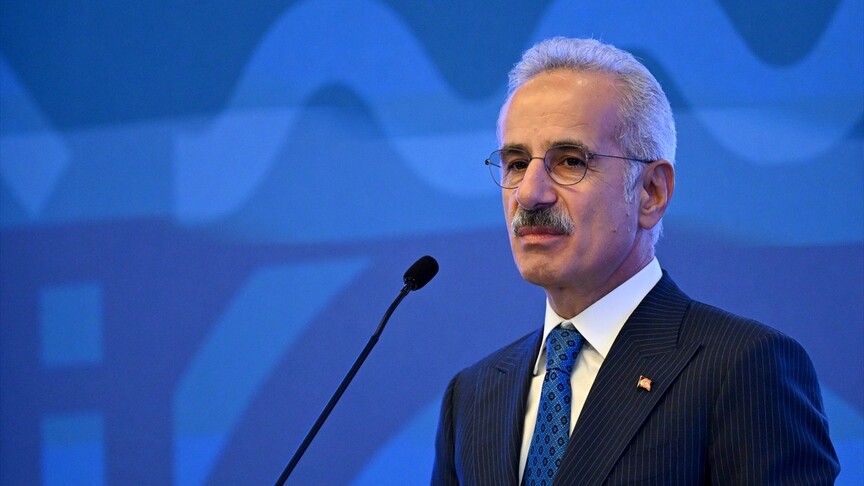 Ulaştırma ve Altyapı Bakanı Abdulkadir Uraloğlu
