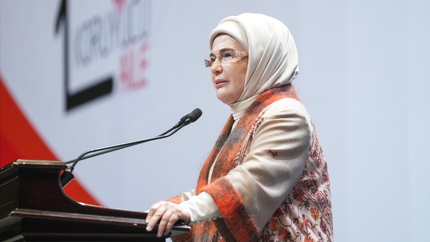 Emine Erdoğan'ın Gönül Elçileri Koruyucu Aile Vizyon Çalıştayı Kapanış Programı'na ilişkin paylaşımı.
