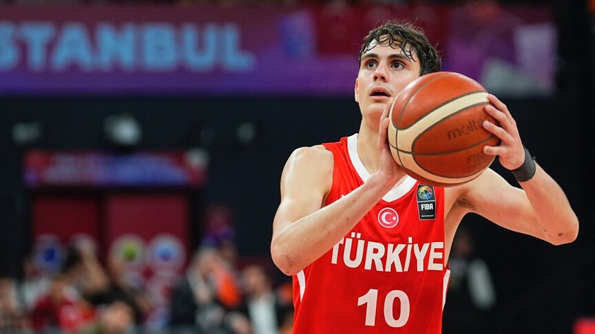 Milli basketbolcu Ömer Kutluay FIBA 17 Yaş Altı Dünya Kupası'nda