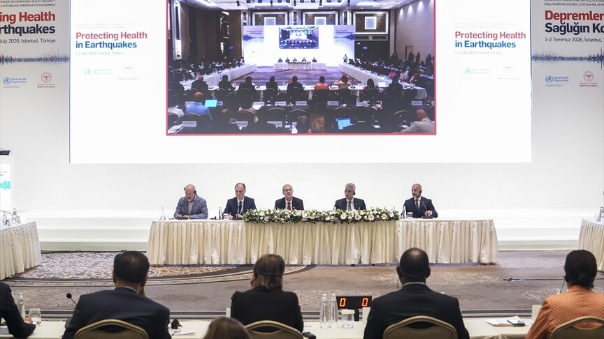 İstanbul'da düzenlenen DSÖ Bakanlar Konferansı'nın Bakanlar Oturumu yapıldı