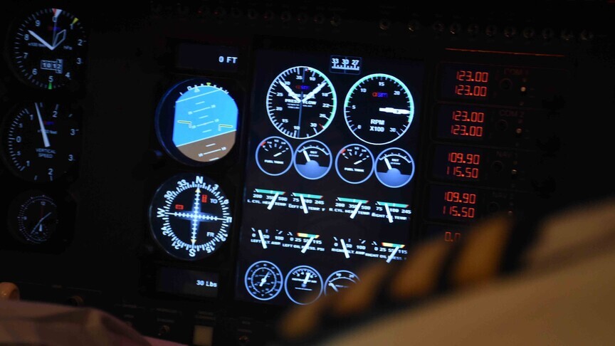 Piloti amerikan vritet në Indonezi  avioni i tij digjet në pistë