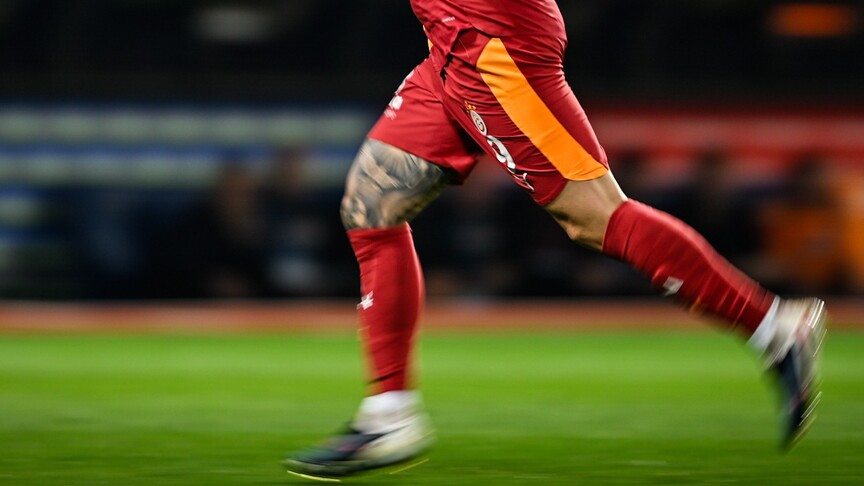 Galatasaray futbolcuları antrenman sırasında