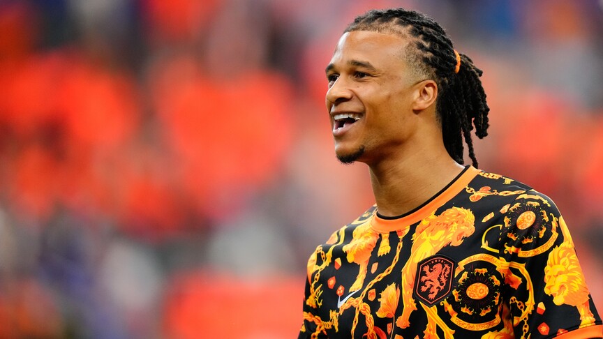 Fenerbahçe Kulübü Hollanda Milli Takımı oyuncusu Nathan Ake'yi transfer etti