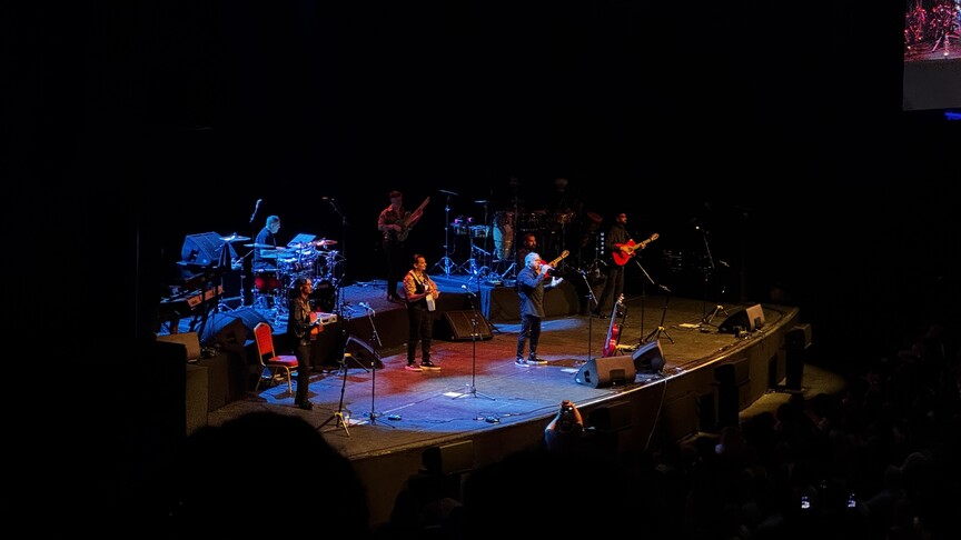 Gipsy Kings by Andre Reyes, "Viva El Arte" turnesi kapsamında İstanbul'da sahne aldı