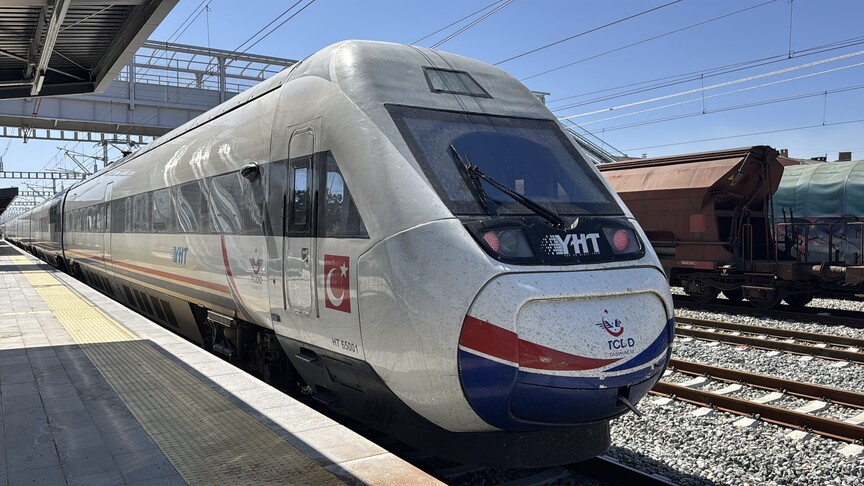 Ulaştırma ve Altyapı Bakanı Abdulkadir Uraloğlu'nun hızlı tren projeleriyle ilgili açıklamaları