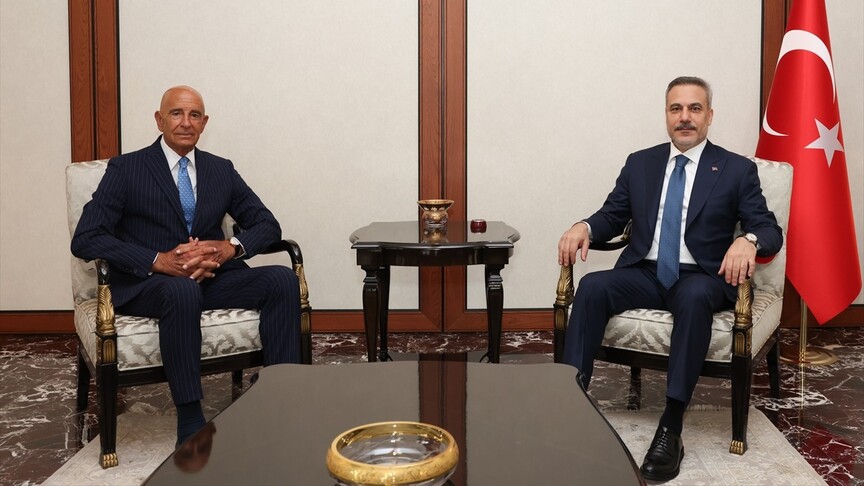Dışişleri Bakanı Hakan Fidan, ABD'nin Türkiye Büyükelçisi Jeffry Flake'i kabul ediyor.