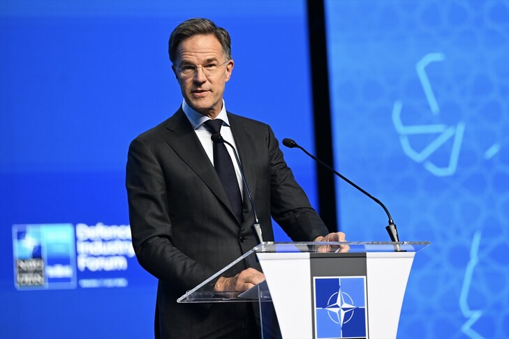 NATO Genel Sekreteri Rutte: Tek bir ülke endüstriyel devrimi tek başına sağlayamaz haber görseli