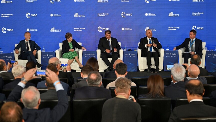 NATO Ankara Zirvesi bünyesinde "Zirveye Doğru" isimli panel düzenlendi