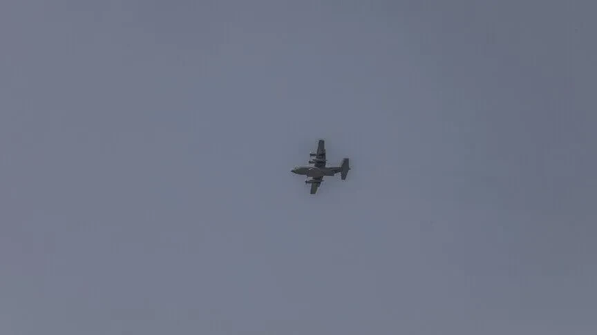 Një avion pakistanez mallrash me 5 anëtarë të ekuipazhit zhduket mbi Detin Arabik