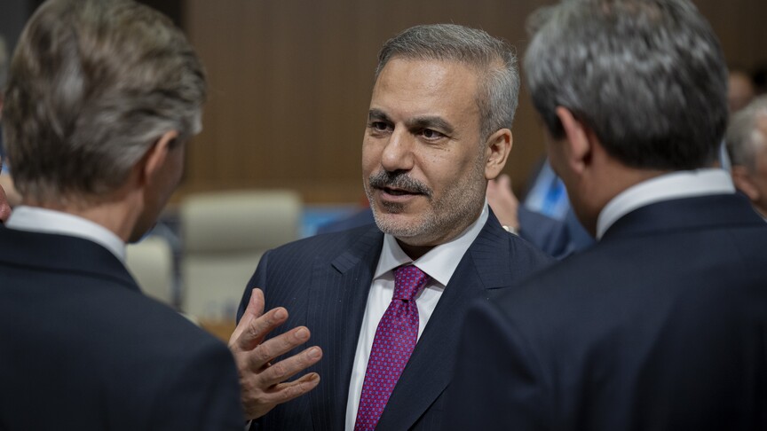 Kryediplomati turk Fidan merr pjesë në takimet e NATO s në Ankara