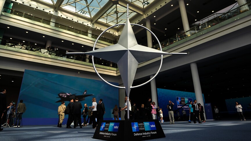 NATO ülkelerinin savunma harcamaları 1,8 trilyon doları aşacak haber görseli
