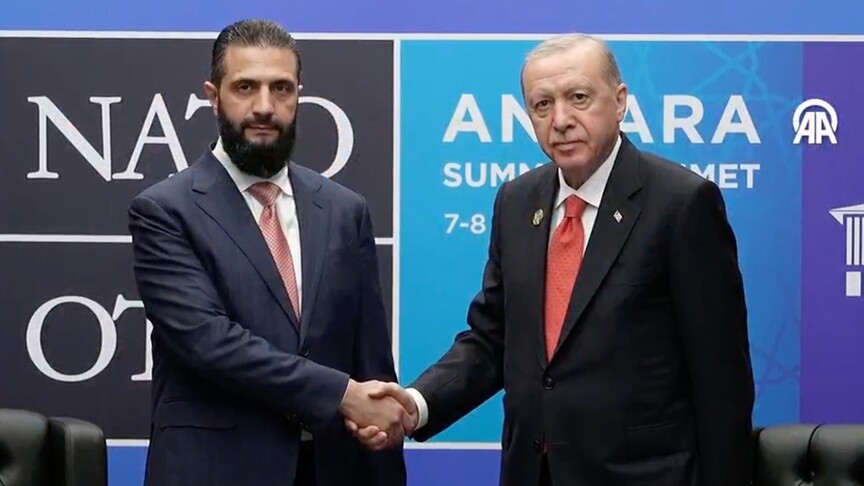 Cumhurbaşkanı Erdoğan, Suriye Cumhurbaşkanı Şara ile bir araya geldi haber görseli
