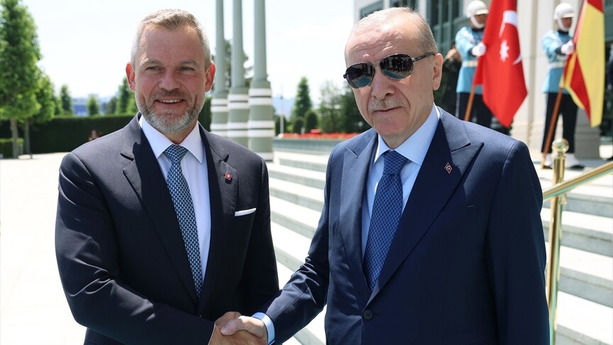 Cumhurbaşkanı Recep Tayyip Erdoğan, Slovakya Cumhurbaşkanı Peter Pellegrini ve Karadağ Başbakanı Milojko Spajic ile bir araya geldi.