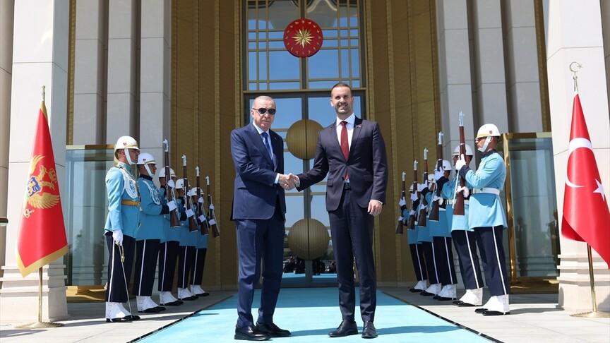 Cumhurbaşkanı Erdoğan, Karadağ Başbakanı Milojko Spajic'i kabul ediyor.