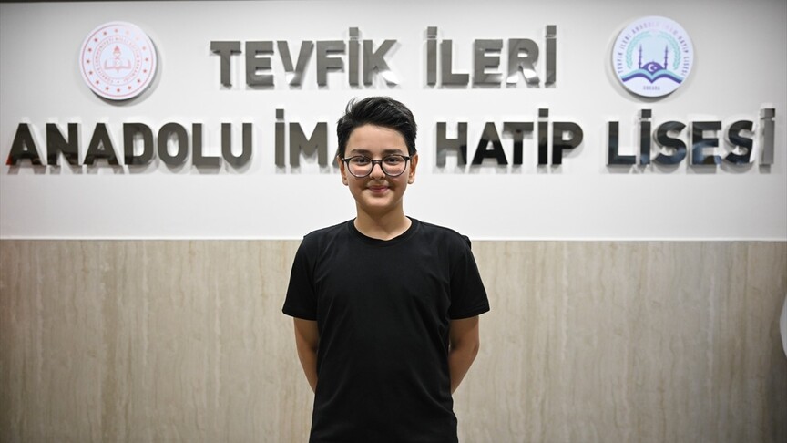 LGS sınavı birincileri, sınava hazırlanırken telefondan uzak kaldı