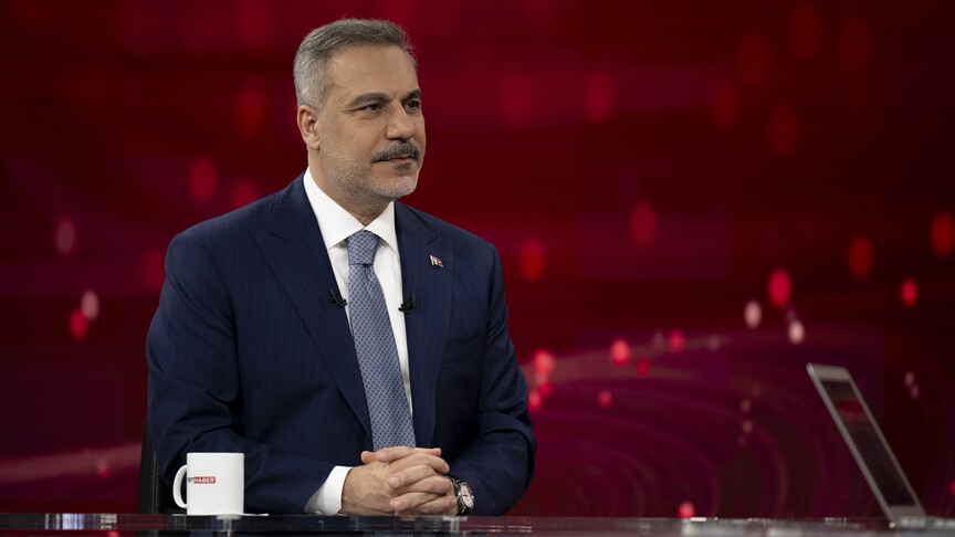 Dışişleri Bakanı Hakan Fidan, NATO zirvesi hakkında açıklama yapıyor.