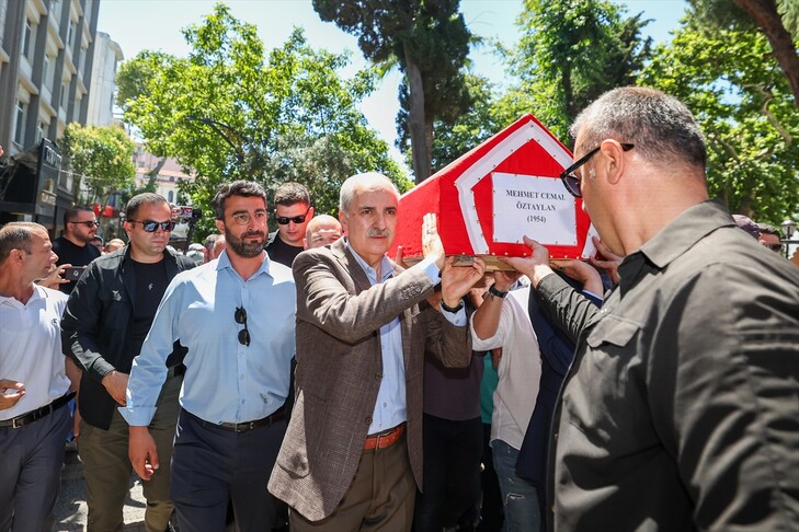 TBMM Başkanı Kurtulmuş, eski milletvekili Öztaylan'ın cenaze törenine katıldı