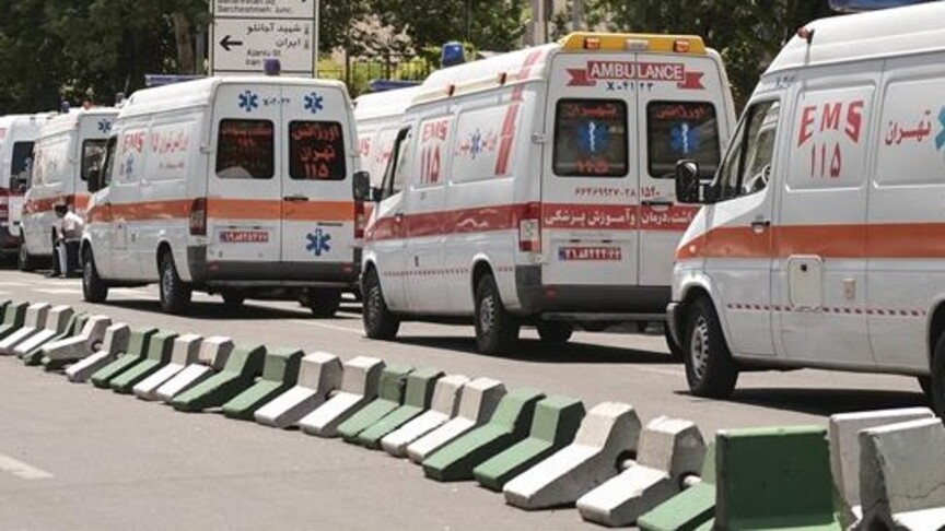 İran'ın Meşhed kentindeki silahlı saldırıda 2 kişi öldü haber görseli
