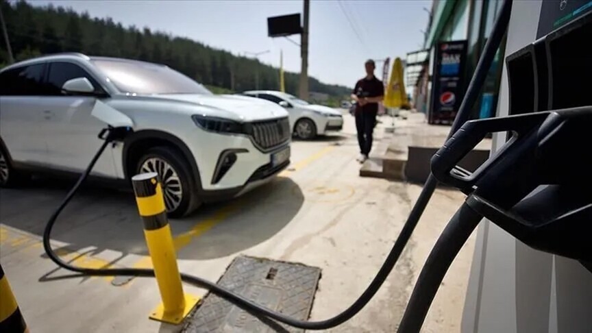 Küresel elektrikli araç satışları haziranda yüzde 7 artışla 2 milyona ulaştı haber görseli