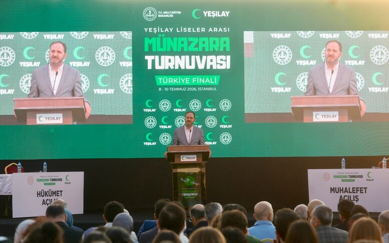 Yeşilay Liseler Arası Münazara Turnuvası'nın finali yapıldı