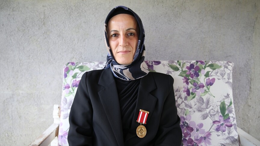 Kerime Kabahaliloğlu, 15 Temmuz gazisi olarak ayağındaki darbe girişimi izini taşıyor.