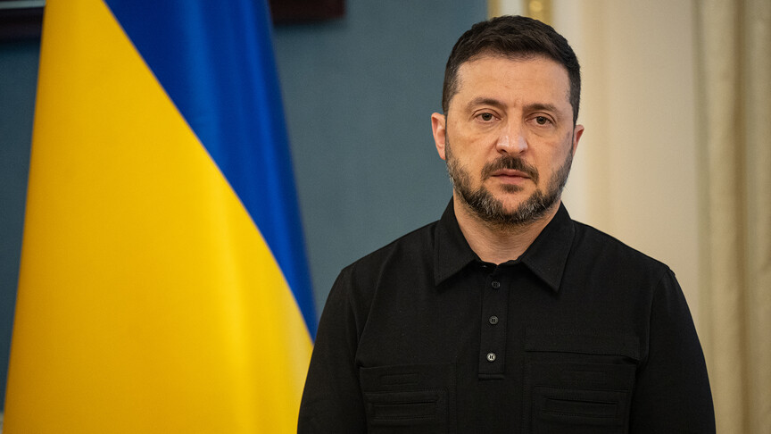 Zelenskiy, "Ukrayna'nın yeni siyasi stratejisi" için hükümette değişikliğe gidileceğini açıkladı haber görseli