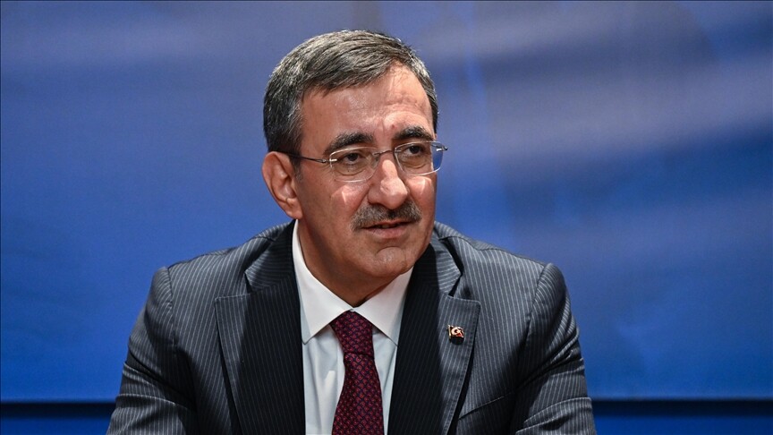 Cumhurbaşkanı Yardımcısı Yılmaz: Bağımsız dış politika izleyecekseniz, bir savunma sanayiniz olmak zorunda haber görseli