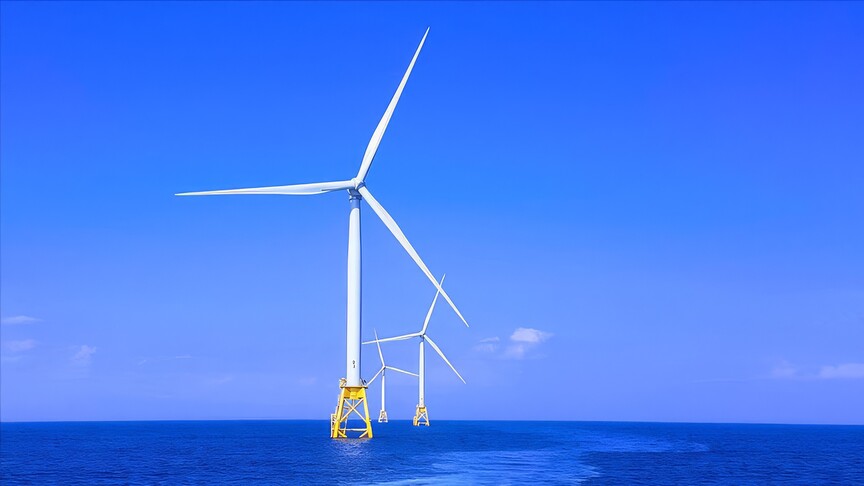 AB'den Fransa'nın 63 milyar avroluk deniz üstü rüzgar enerjisi destek planına onay haber görseli