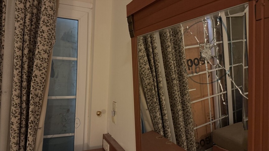 Marmaris'te darbecilerin saldırdığı otel odasındaki izler 10 yıldır muhafaza ediliyor haber görseli
