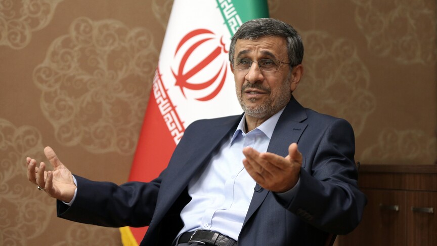 Eski İran Cumhurbaşkanı Mahmud Ahmedinejad'ın açıklamalarına ilişkin haber görseli.