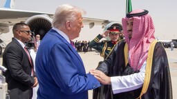 Trump'ın Suudi Arabistan'ın Husilere yönelik saldırısına destek verdiği iddiası