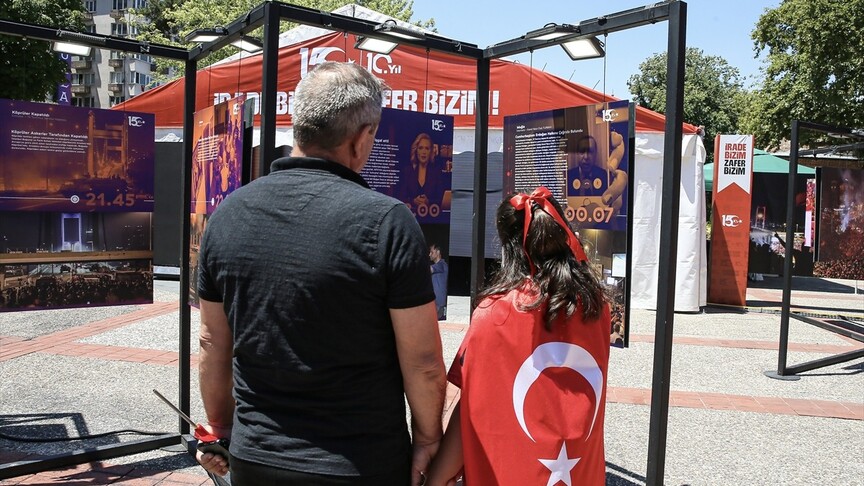 Bazı illerde "15 Temmuz Demokrasi ve Milli Birlik Günü Anma Merkezi" ziyarete açıldı haber görseli